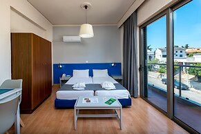 7 Palms Hotel Apartments