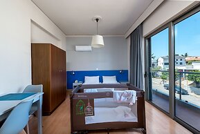 7 Palms Hotel Apartments