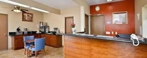 Riverton Inn & Suites