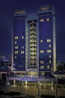 Titanic Port Bakirkoy