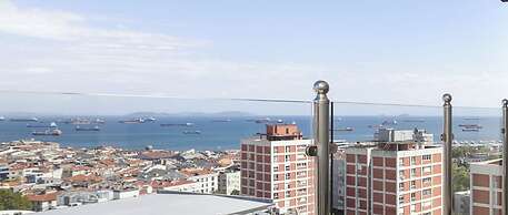 Titanic Port Bakirkoy