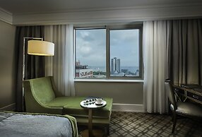 Titanic Port Bakirkoy