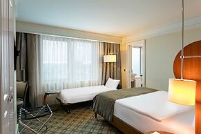 Titanic Port Bakirkoy