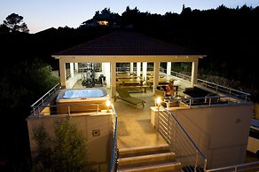Captain's Villa Sokol