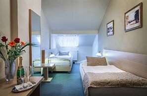 Hotel Taurus