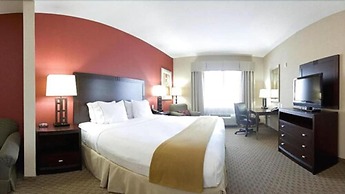 Holiday Inn Express Hotel & Suites Crestview by IHG