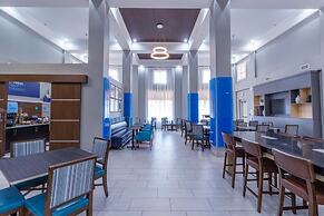 Holiday Inn Express Hotel & Suites Crestview by IHG