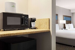 Wingate By Wyndham Southport