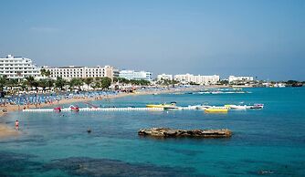 Silver Sands Beach Hotel