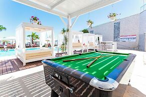 Silver Sands Beach Hotel