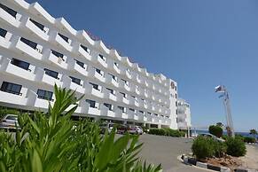 Silver Sands Beach Hotel