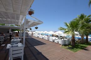 Silver Sands Beach Hotel