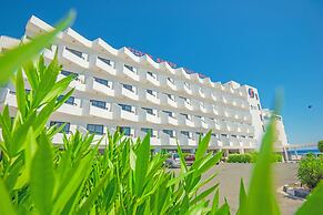 Silver Sands Beach Hotel