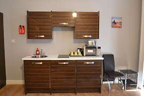 Hyde Park Suites - Apartments