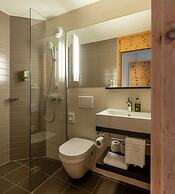 Hotel Schweizerhof Sils Maria, a Faern Collection Hotel