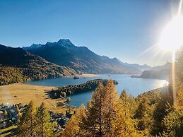 Hotel Schweizerhof Sils Maria, a Faern Collection Hotel