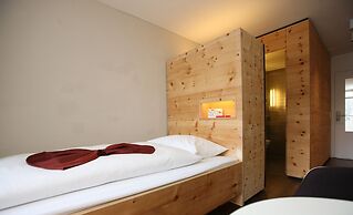 Hotel Schweizerhof Sils Maria, a Faern Collection Hotel