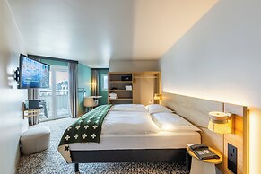 Hotel Schweizerhof Sils Maria, a Faern Collection Hotel