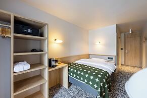 Hotel Schweizerhof Sils Maria, a Faern Collection Hotel