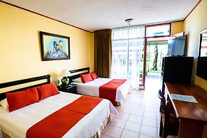 Hotel Amapola Resort