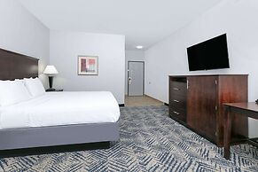 La Quinta Inn & Suites by Wyndham Tulsa Airpt / Expo Square