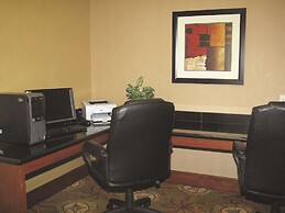 La Quinta Inn & Suites by Wyndham Lawton / Fort Sill