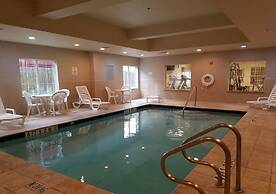 La Quinta Inn & Suites by Wyndham Houston - Magnolia
