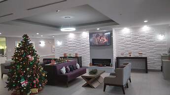La Quinta Inn & Suites by Wyndham Houston - Magnolia