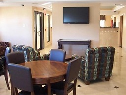 Budgetel Inn & Suites