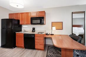 Candlewood Suites Louisville North by IHG