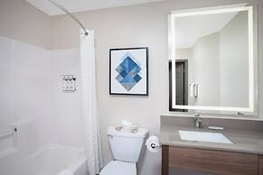 Candlewood Suites Louisville North by IHG