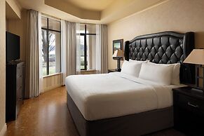 The Royal Kelowna