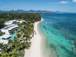 Victoria Beachcomber Resort & Spa