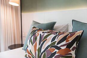 Victoria Beachcomber Resort & Spa
