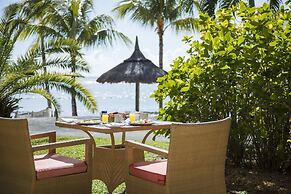 Victoria Beachcomber Resort & Spa
