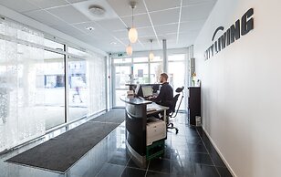 Enter City Apartment Hotel