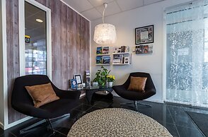 Enter City Apartment Hotel