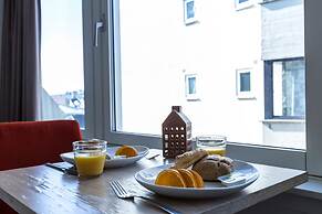 Enter City Apartment Hotel