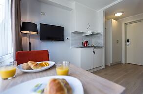 Enter City Apartment Hotel