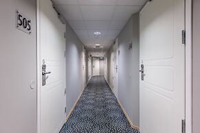Enter City Apartment Hotel