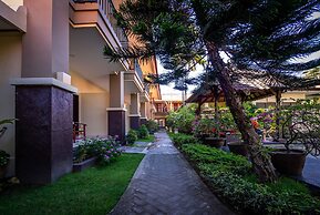 Yulia Beach Inn Kuta