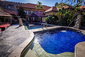 Yulia Beach Inn Kuta