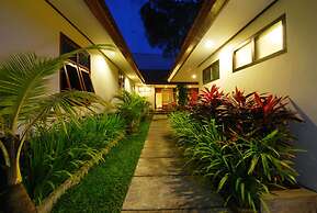 Yulia Beach Inn Kuta