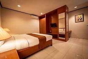 Yulia Beach Inn Kuta