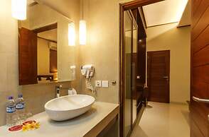 Yulia Beach Inn Kuta