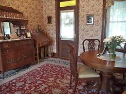 The Inn & Spa at Intercourse Village