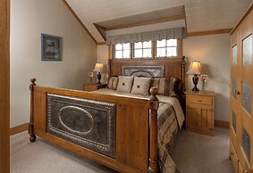 The Inn & Spa at Intercourse Village