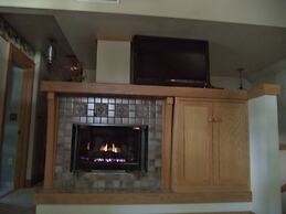 The Inn & Spa at Intercourse Village