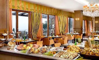 Xenia Palace Portaria