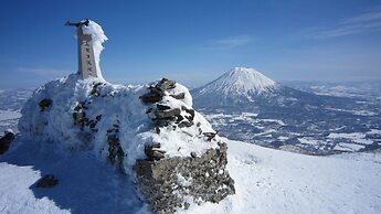 Niseko Freedom Inn